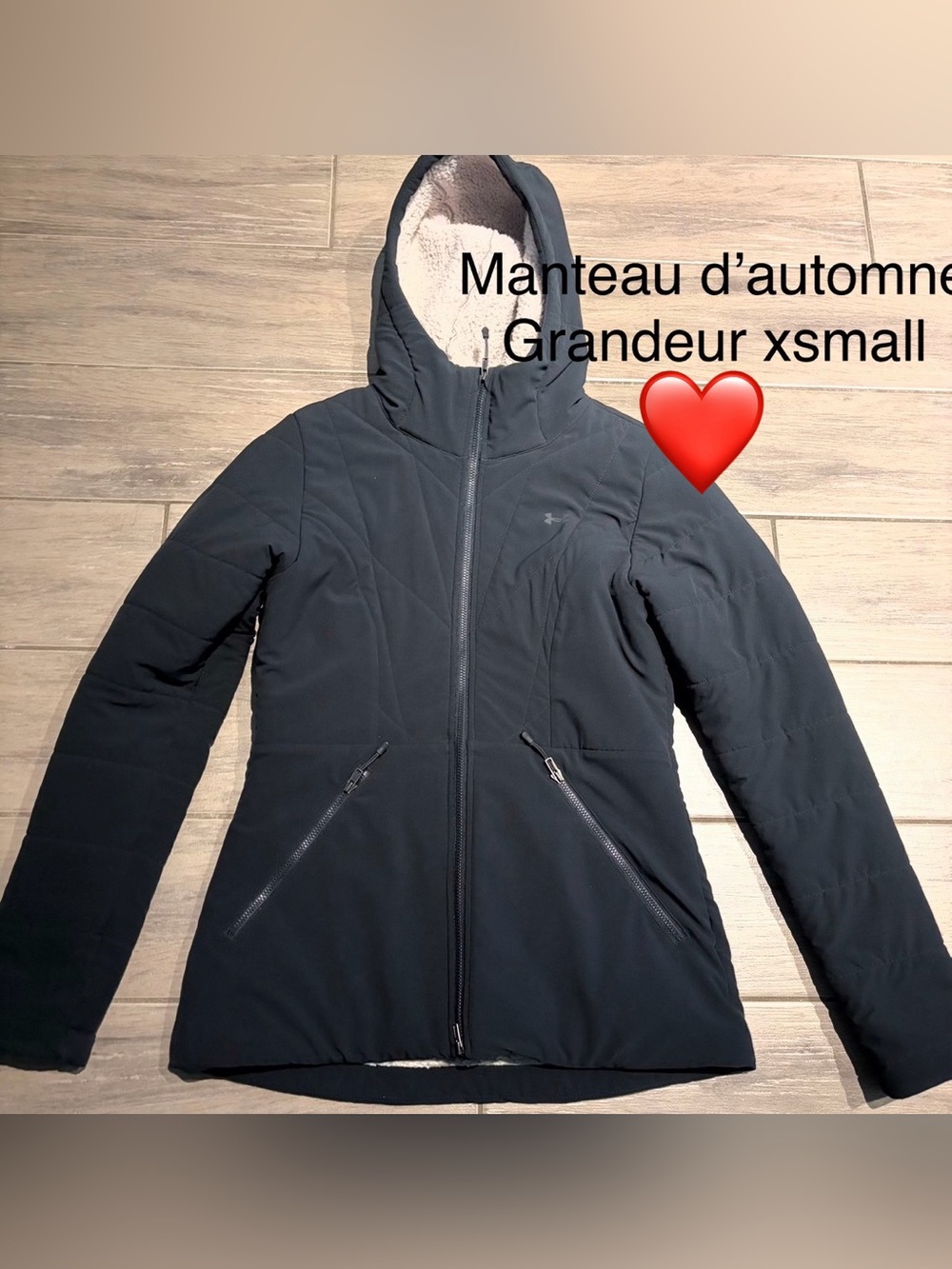 Under Armour Women's Black Hooded Puffer Jacket